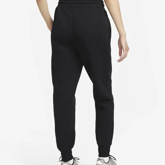 Спортивні штани Nike Sportswear Tech Fleece FB8330-010