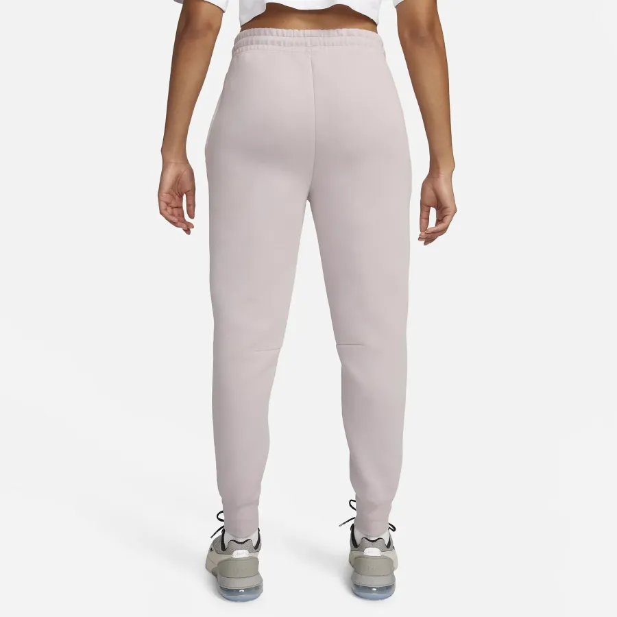 Спортивні штани Nike Sportswear Tech Fleece FB8330-019
