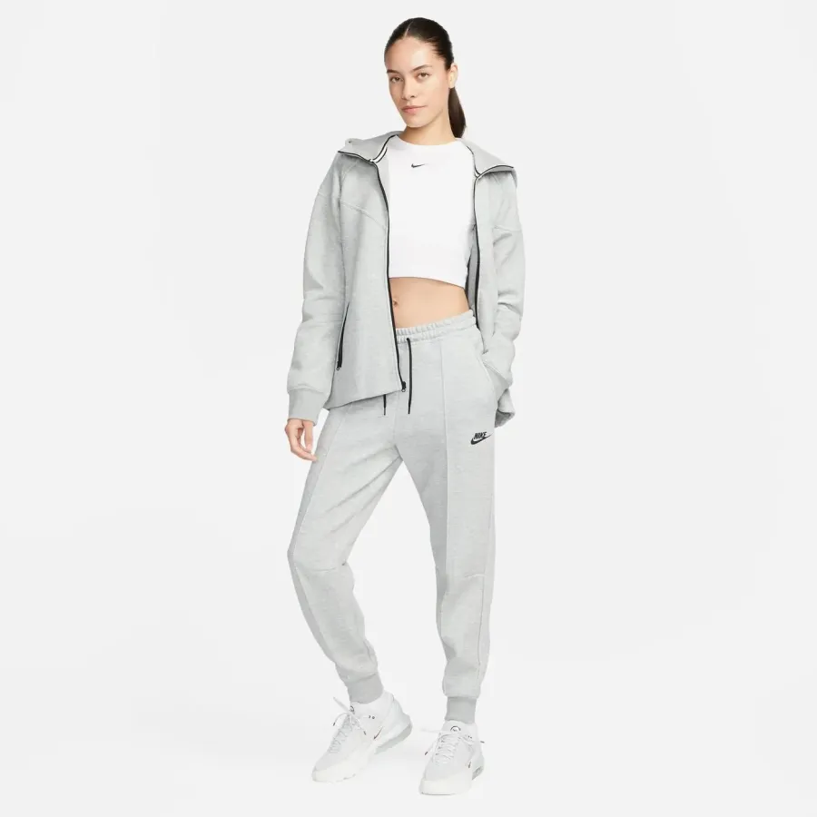 Спортивні штани Nike Sportswear Tech Fleece FB8330-063