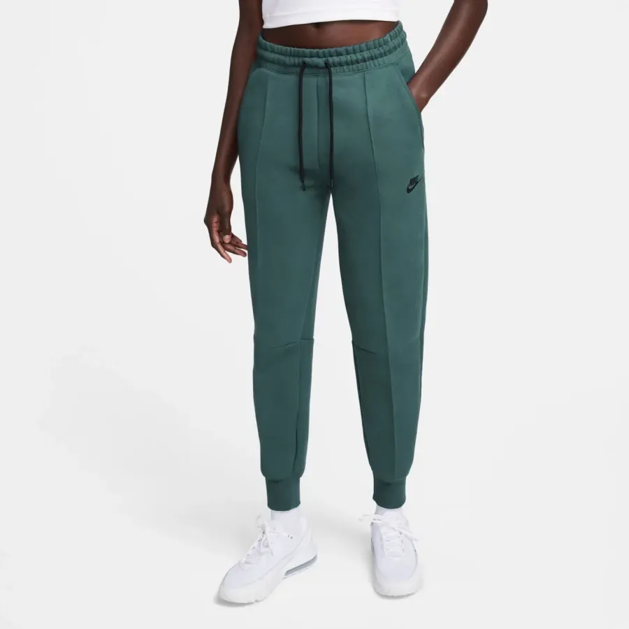 Спортивні штани Nike Sportswear Tech Fleece FB8330-328