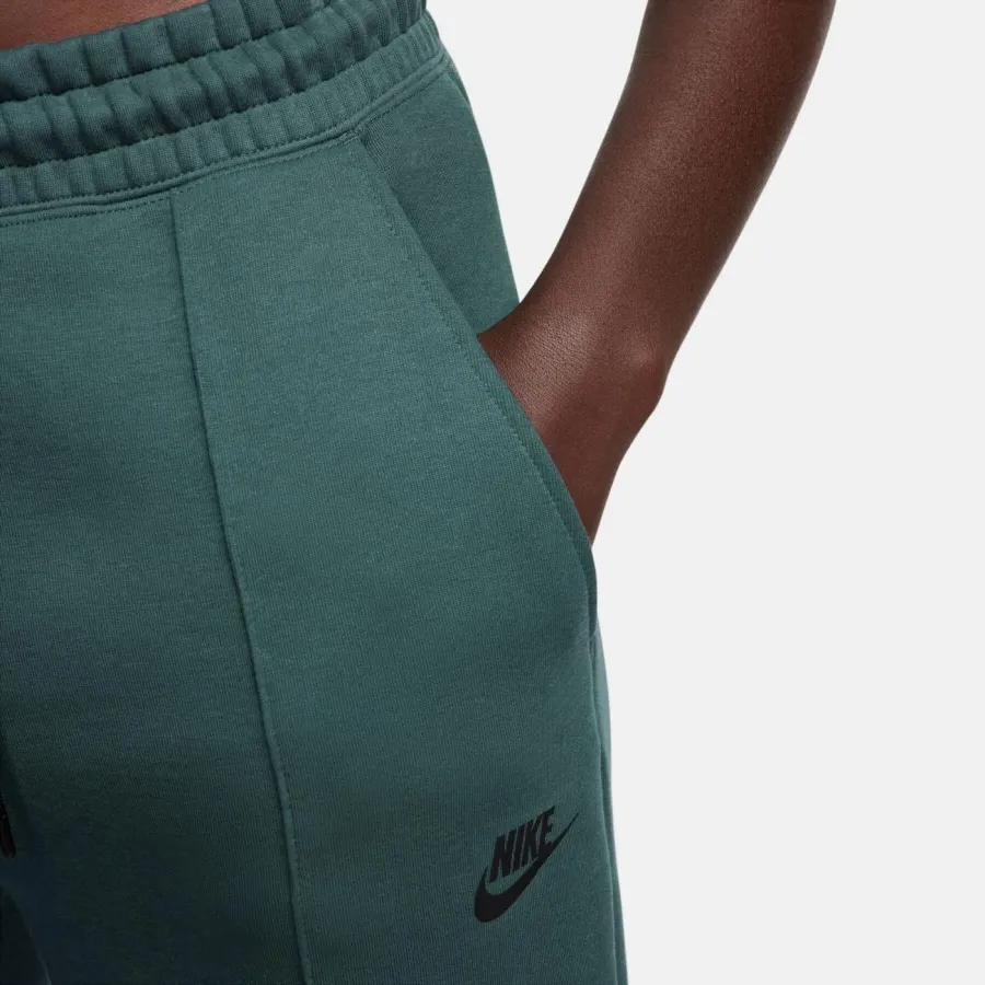 Спортивні штани Nike Sportswear Tech Fleece FB8330-328