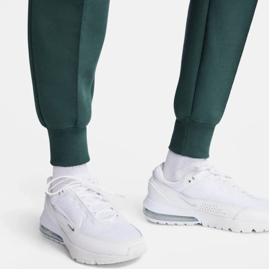 Спортивні штани Nike Sportswear Tech Fleece FB8330-328