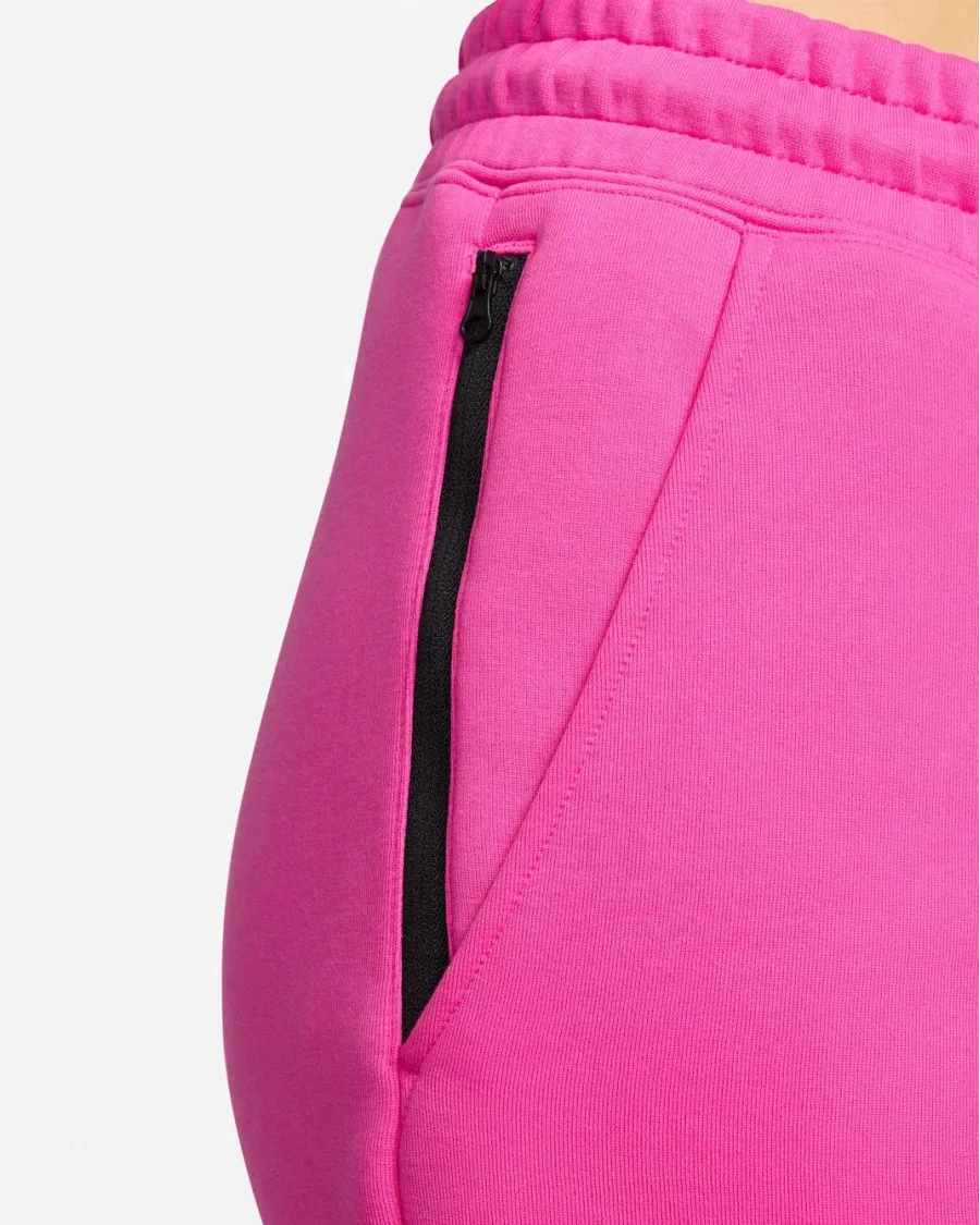 Спортивні штани Nike Sportswear Tech Fleece FB8330-605
