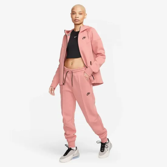 Спортивні штани Nike Sportswear Tech Fleece FB8330-618