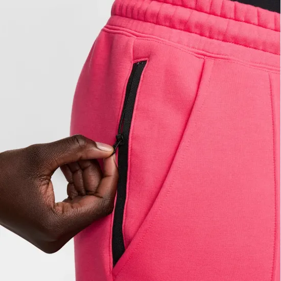 Спортивні штани Nike Sportswear Tech Fleece FB8330-629