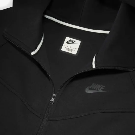 Кофта Nike Sportswear Tech Fleece Windrunner FB8338-010