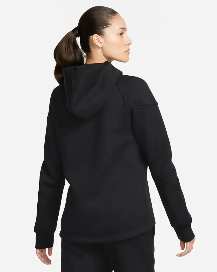 Костюм Nike Sportswear Tech Fleece Windrunner FB8338-010_FB8330-010