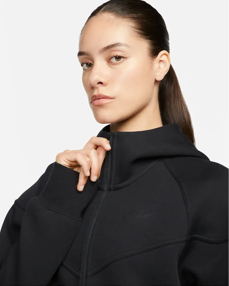 Костюм Nike Sportswear Tech Fleece Windrunner FB8338-010_FB8330-010