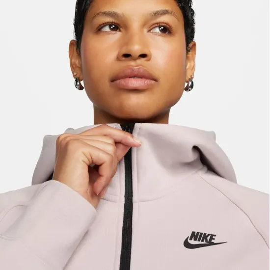 Костюм Nike Sportswear Tech Fleece Windrunner FB8338-019_FB8330-019