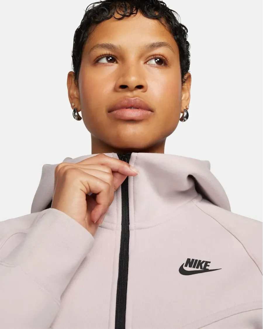 Костюм Nike Sportswear Tech Fleece Windrunner FB8338-019_FB8330-019