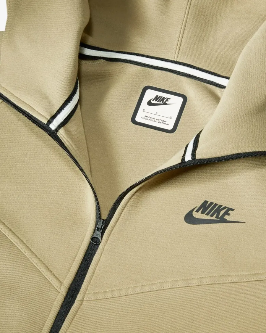 Кофта Nike Sportswear Tech Fleece Windrunner FB8338-276