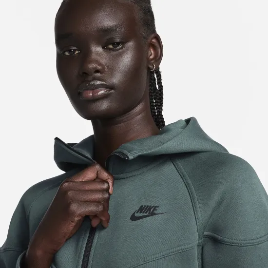 Кофта Nike Sportswear Tech Fleece Windrunner FB8338-328