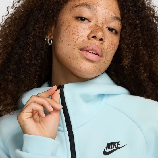 Костюм Nike Sportswear Tech Fleece Windrunner FB8338-474_FB8330-474