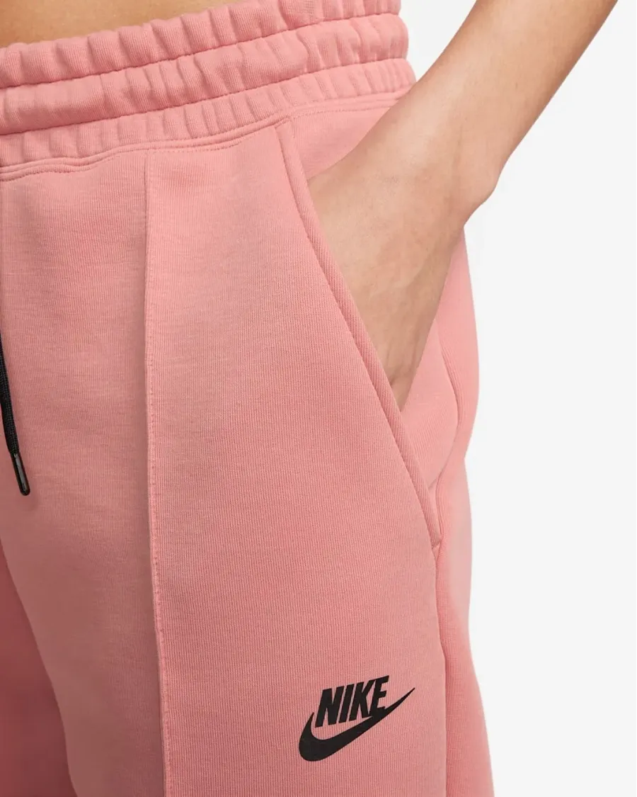 Костюм Nike Sportswear Tech Fleece Windrunner FB8338-618_FB8330-618