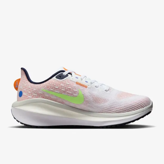Кросівки Nike Air Zoom Vomero 17 FB8502-100