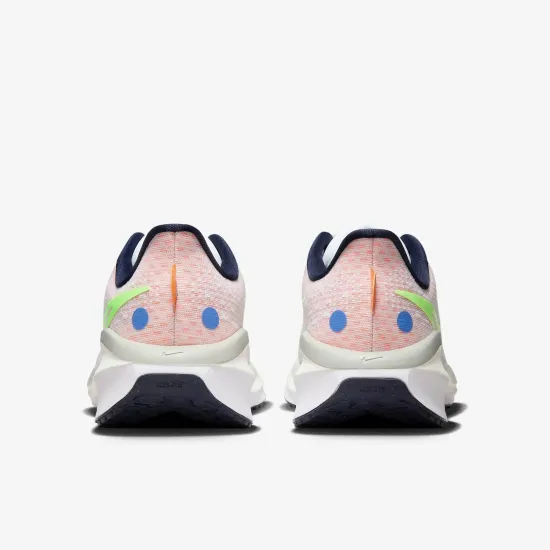 Кросівки Nike Air Zoom Vomero 17 FB8502-100