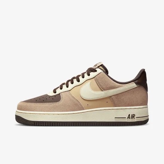 Кросівки Nike Air Force 1 ’07 LV8 FB8878-200