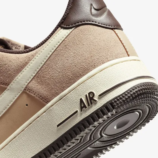 Кросівки Nike Air Force 1 ’07 LV8 FB8878-200