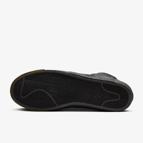 Кросівки Nike Blazer Mid Pro Club FB8891-001
