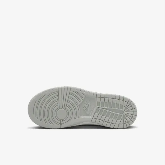 Кросівки Nike Dunk Low FB9108-123