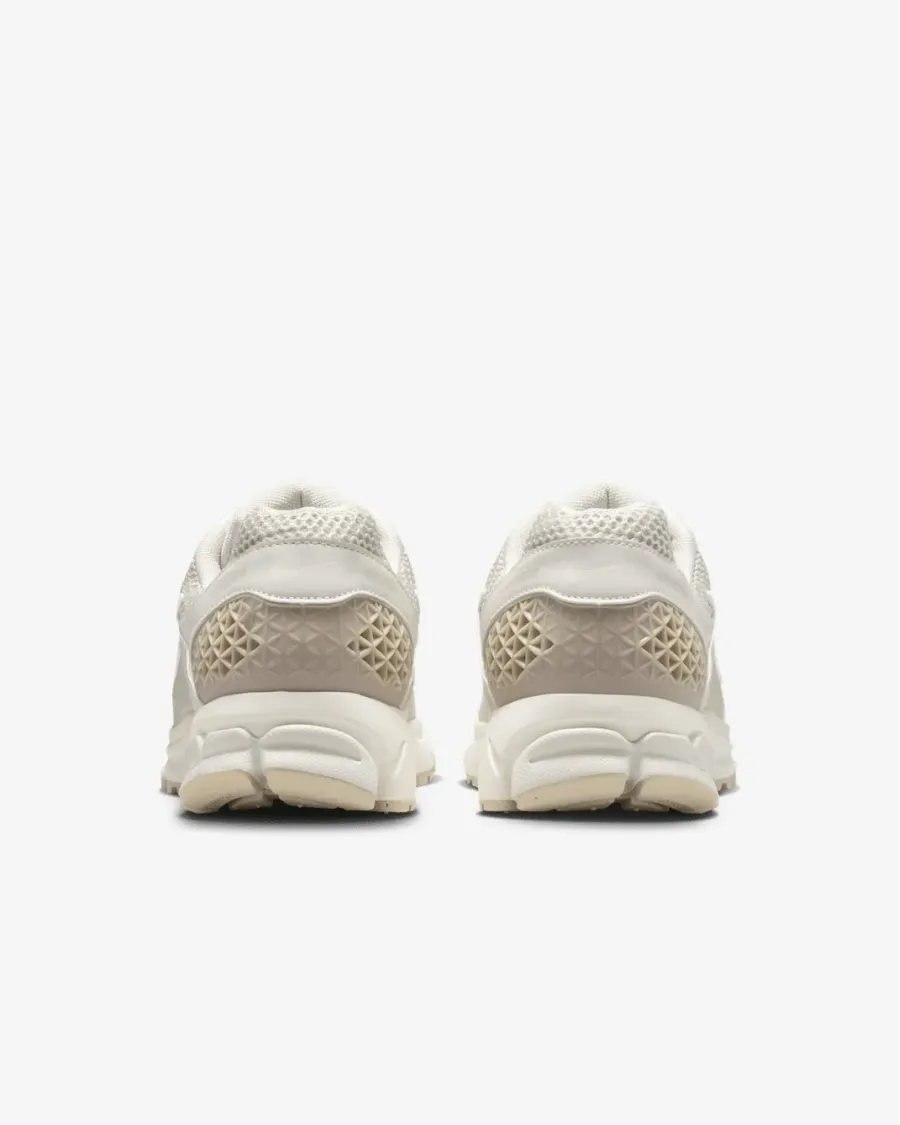 Кросівки Nike Air Zoom Vomero 5 FB9149-006