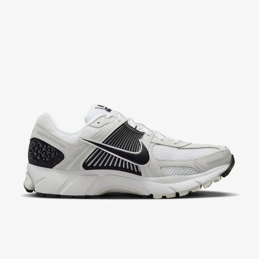 Кросівки Nike Air Zoom Vomero 5 FB9149-101