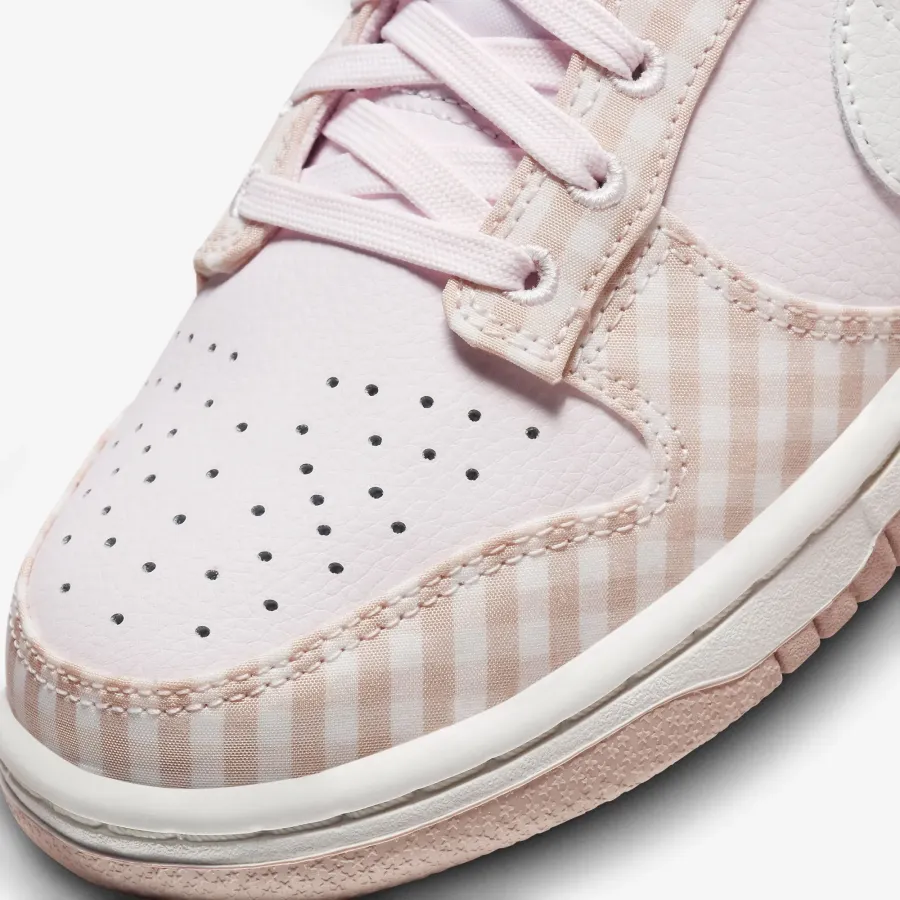 Кросівки Nike Dunk Low FB9881-600