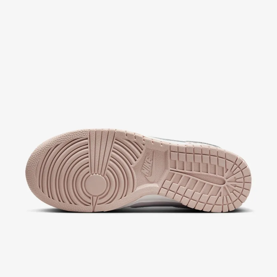 Кросівки Nike Dunk Low FB9881-600