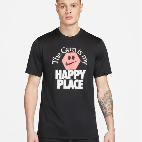 Футболка Nike Dri-FIT Happy Place Tee FD0140-010