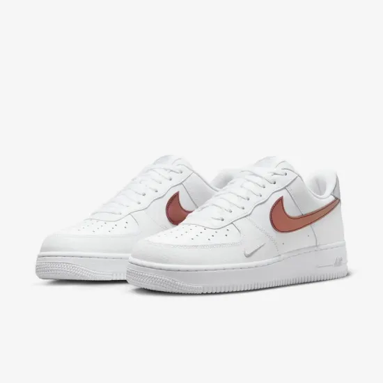 Кросівки Nike Air Force 1 '07 FD0654-100