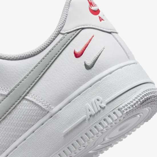 Кросівки Nike Air Force 1 '07 FD0666-100