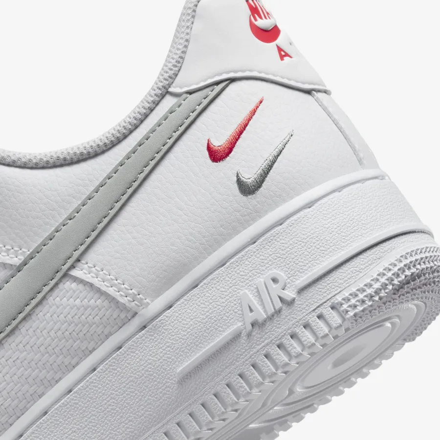 Кросівки Nike Air Force 1 '07 FD0666-100