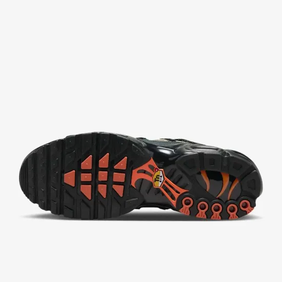 Кросівки Nike Air Max Plus Utility FD0670-200