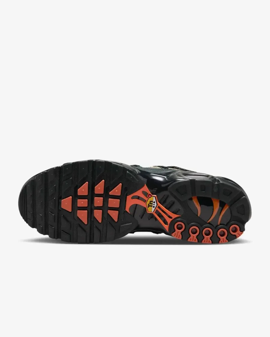 Кросівки Nike Air Max Plus Utility FD0670-200