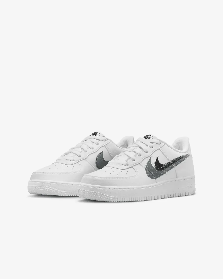 Кросівки Nike Air Force 1 FD0694-100
