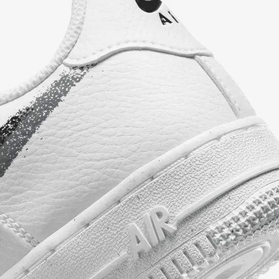 Кросівки Nike Air Force 1 FD0694-100