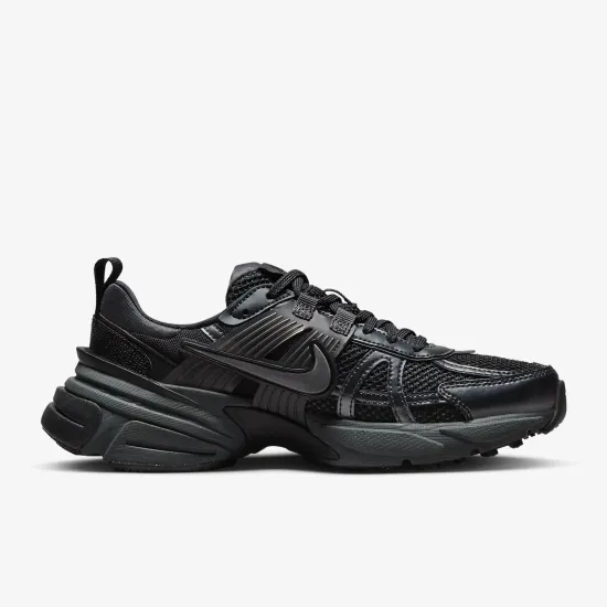 Кросівки Nike V2K Run FD0736-001
