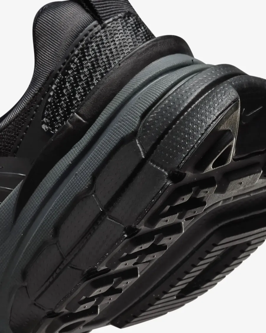 Кросівки Nike V2K Run FD0736-001