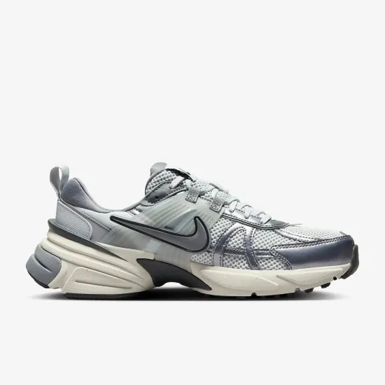 Кросівки Nike V2K Run FD0736-003