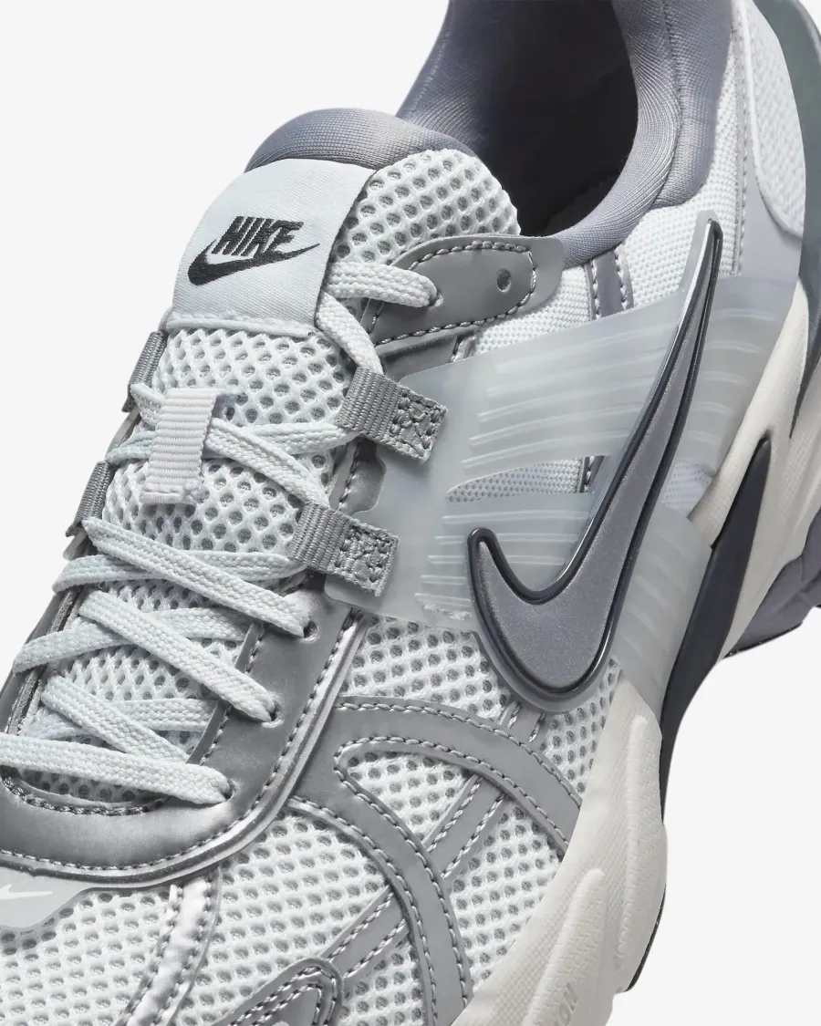 Кросівки Nike V2K Run FD0736-003