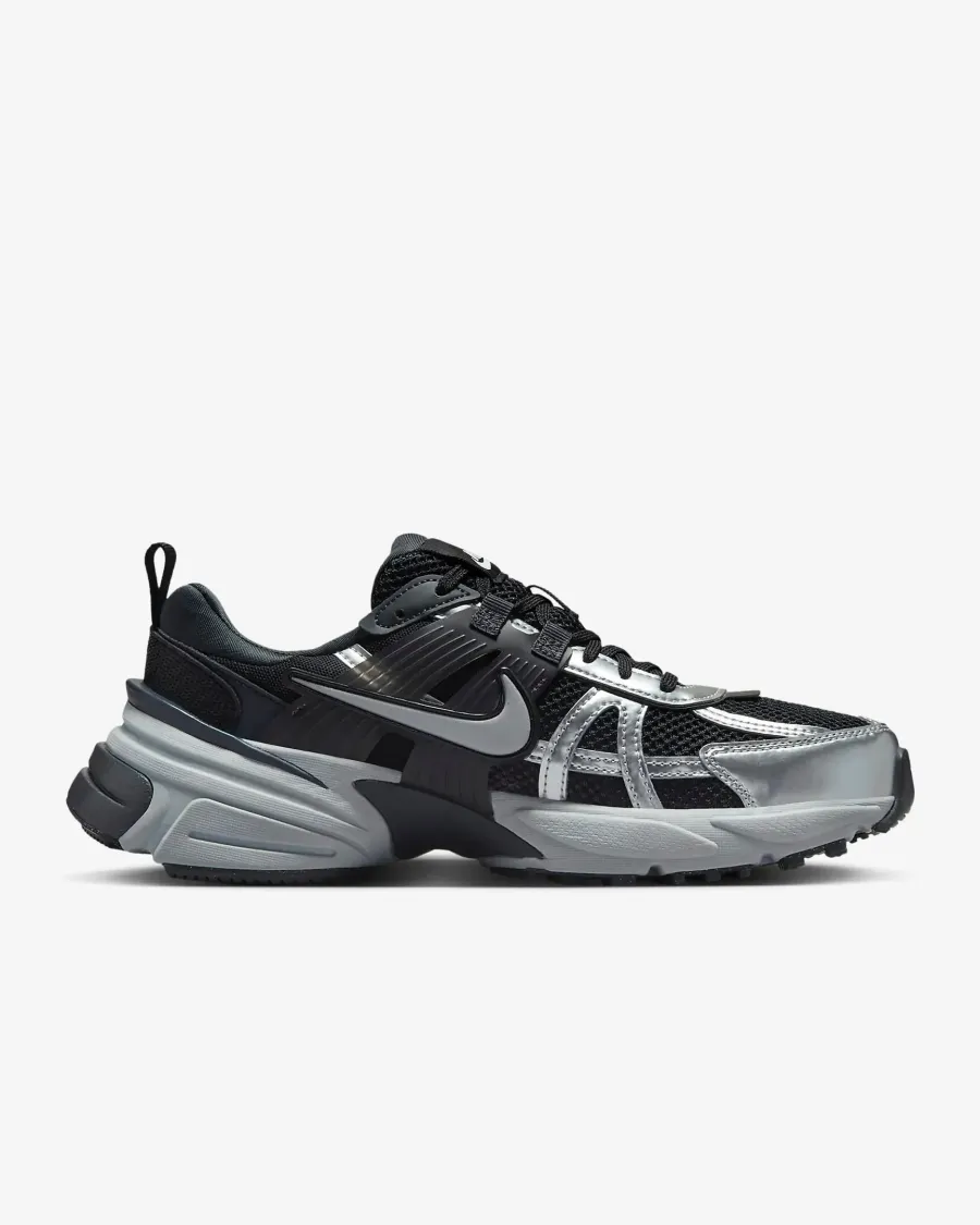 Кросівки Nike V2K Run FD0736-005