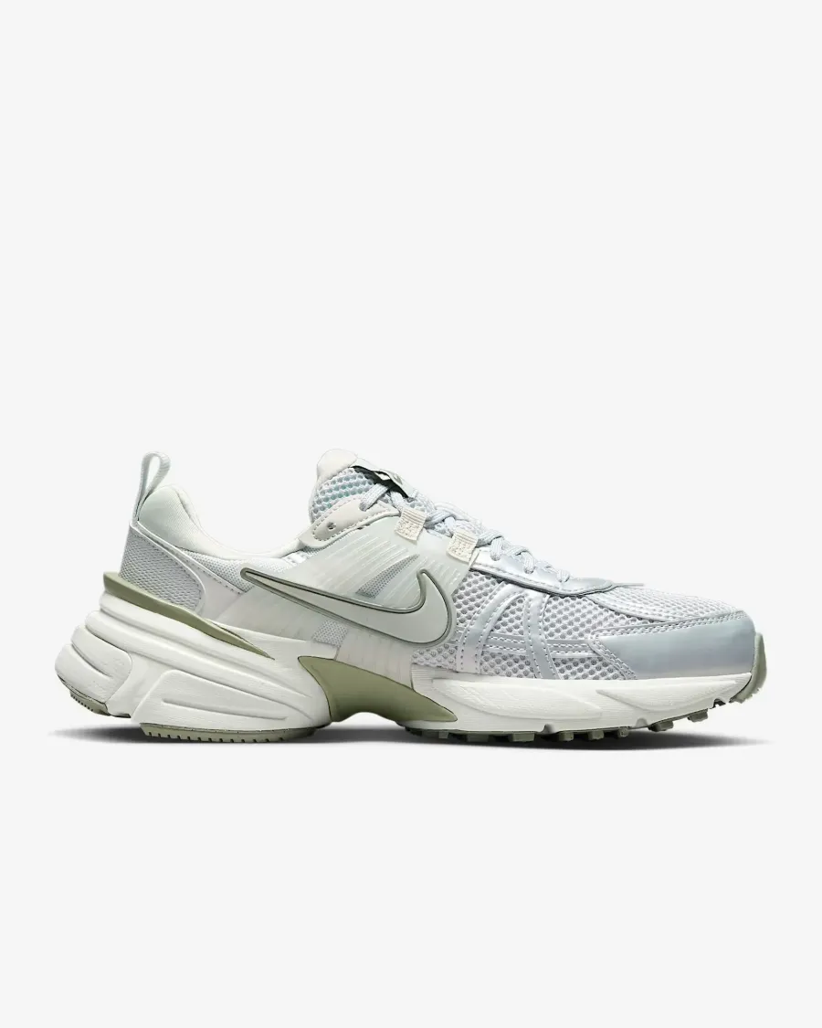 Кросівки Nike V2K Run FD0736-006