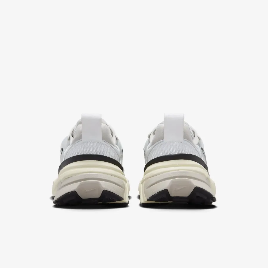 Кросівки Nike V2K Run FD0736-100
