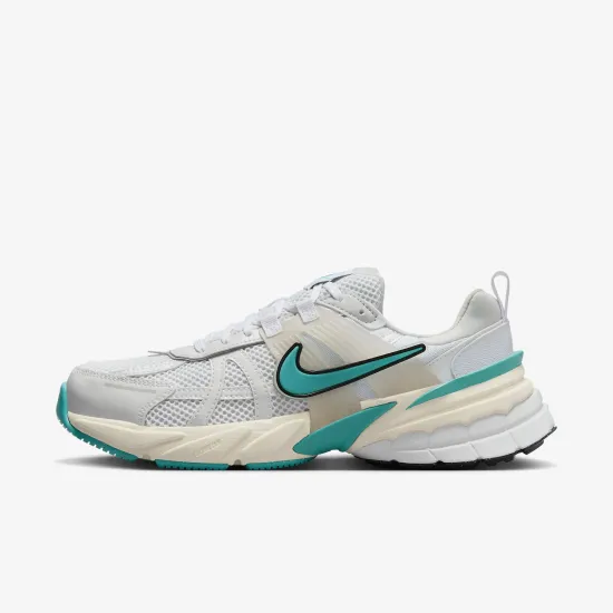 Кросівки Nike V2K Run FD0736-105