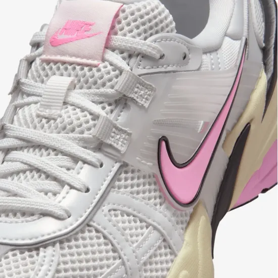Кросівки Nike V2K Run FD0736-114