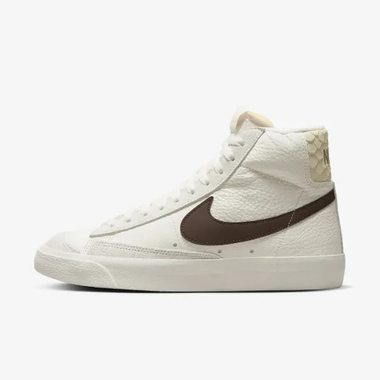 Кросівки Nike Blazer Mid ’77 FD0805-100