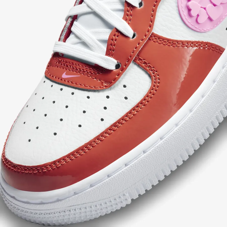 Кросівки Nike Air Force 1 LV8 1 FD1032-600