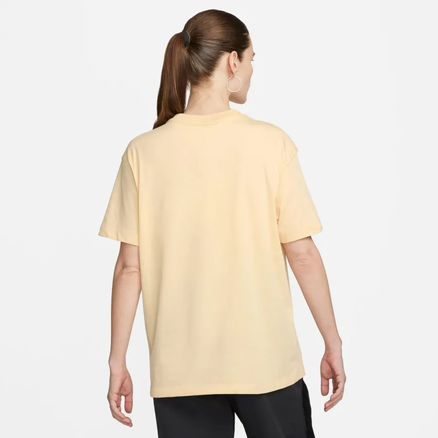 Футболка Nike Sportswear Essential FD1129-294