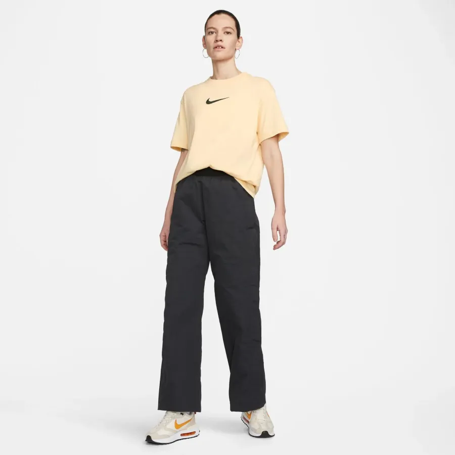 Футболка Nike Sportswear Essential FD1129-294