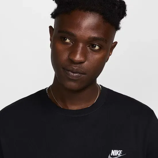 Футболка Nike Sportswear Club DT Tee FD1184-013